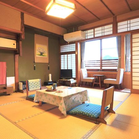 Ougiya Ryokan Tojooka Kültér fotó